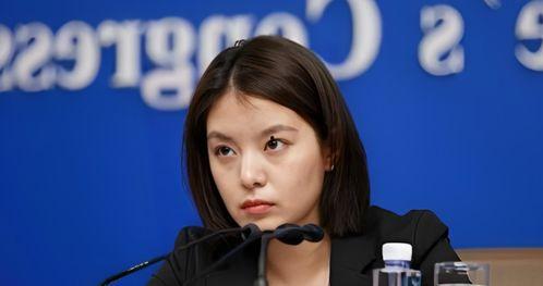 哈尔滨头条美女爆料新闻,揭秘娱乐圈惊人内幕  第2张